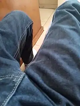 Snapshot of 92donis chatting on October 23, 2025, 1:32 pm 92donis online show from October 23, 2025, 1:32 pm