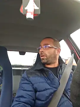 Thomas043 online show from November 20, 2025, 7:19 am