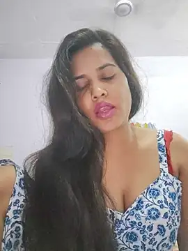 cute radhikaa online show from July 19, 2026, 11:03 am