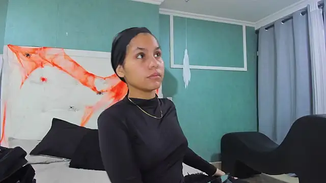 Snapshot of ania_gomez chatting on October 26, 2025, 12:55 pm ania gomez online show from October 26, 2025, 12:55 pm