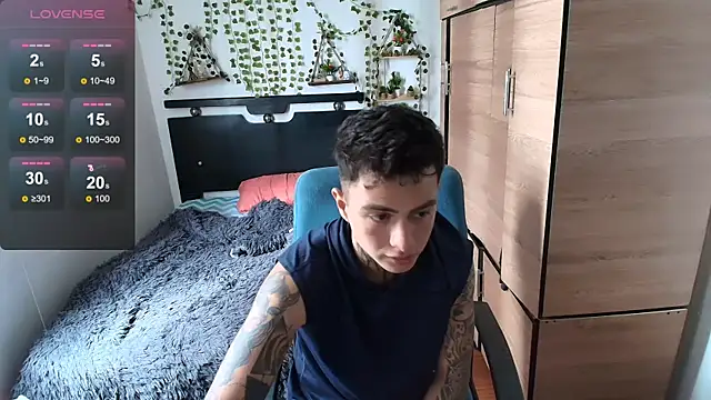 santii ss online show from April 19, 2026, 5:01 pm