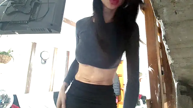 lolateton online show from April 30, 2026, 2:51 am