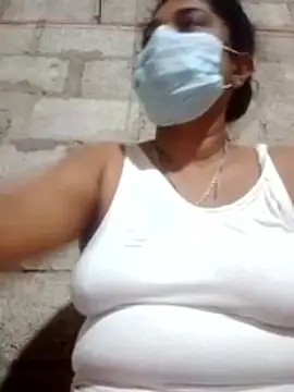 boosypussy online show from March 27, 2026, 3:23 am