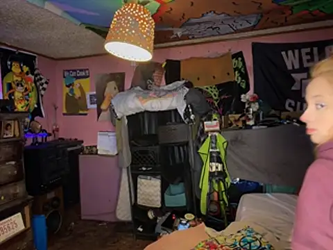 Snapshot of HodgeVibes chatting on March 1, 2026, 10:01 pm HodgeVibes online show from March 1, 2026, 10:01 pm