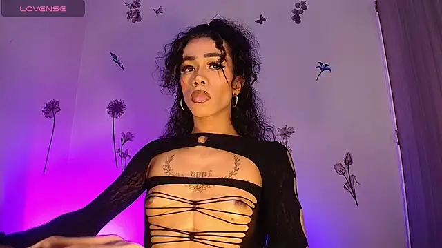 Barbydominant fetish online show from December 18, 2025, 5:41 pm