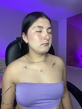 Celestee69 online show from February 2, 2026, 8:18 pm