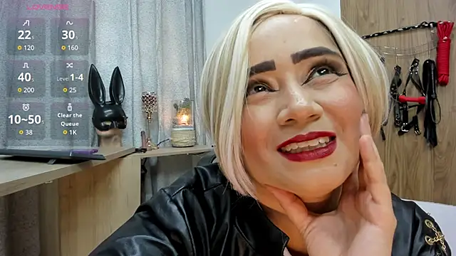 Snapshot of KristhalRasmussel chatting on October 6, 2025, 10:07 pm KristhalRasmussel online show from October 6, 2025, 10:07 pm