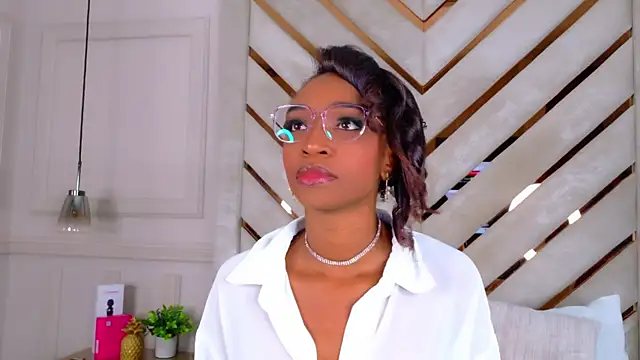 Snapshot of Agatha-Adams chatting on November 1, 2025, 3:14 pm Agatha-Adams online show from November 1, 2025, 3:14 pm