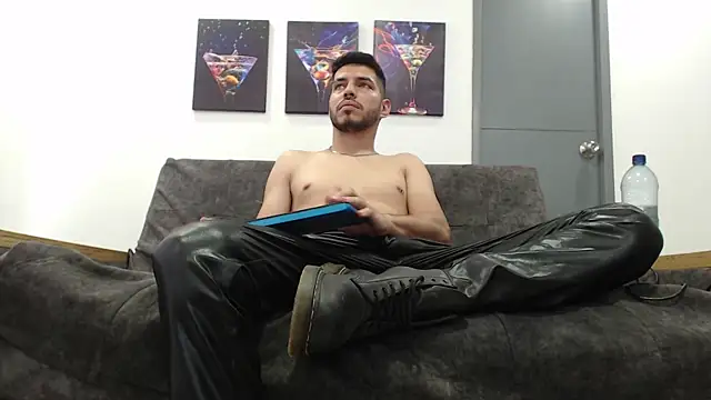 Snapshot of mackdaniels chatting on February 12, 2026, 8:04 pm mackdaniels online show from February 12, 2026, 8:04 pm