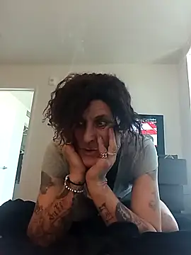 EasheaBaby online show from March 1, 2026, 8:11 pm