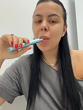 Casiana  online show from April 10, 2026, 1:33 am