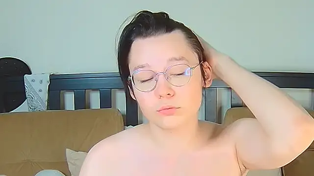 Snapshot of Derek_Carter chatting on October 12, 2025, 12:37 pm Derek Carter online show from October 12, 2025, 12:37 pm