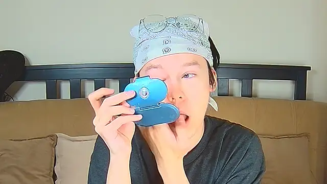 Snapshot of Derek_Carter chatting on October 26, 2025, 12:44 pm Derek Carter online show from October 26, 2025, 12:44 pm