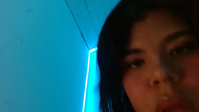 Snapshot of samantha-pettie chatting on October 20, 2025, 10:27 am samantha-pettie online show from October 20, 2025, 10:27 am