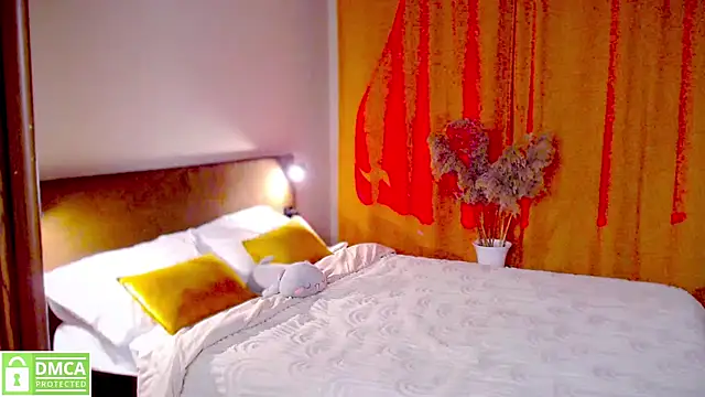 Snapshot of elza_rose chatting on November 12, 2025, 6:41 pm elza rose online show from November 12, 2025, 6:41 pm