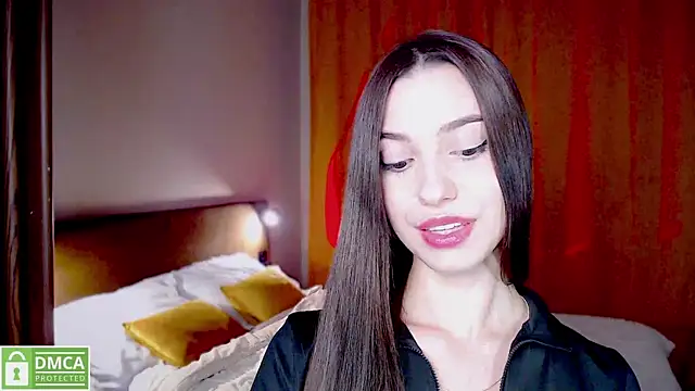 Snapshot of elza_rose chatting on December 2, 2025, 6:36 pm elza rose online show from December 2, 2025, 6:36 pm