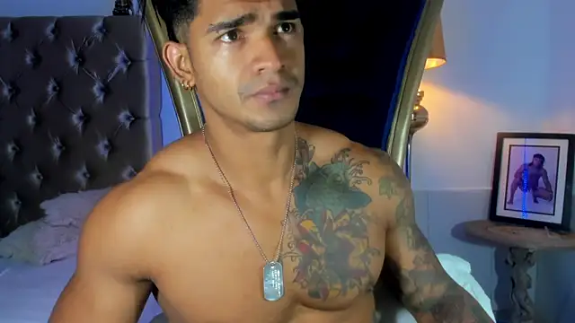 Snapshot of antonio__444 chatting on October 3, 2025, 10:56 am antonio 444 online show from October 3, 2025, 10:56 am