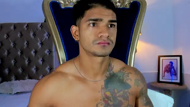 Snapshot of antonio__444 chatting on October 4, 2025, 10:13 am antonio 444 online show from October 4, 2025, 10:13 am