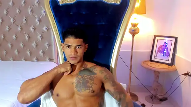 Snapshot of antonio__444 chatting on October 29, 2025, 11:45 am antonio 444 online show from October 29, 2025, 11:45 am