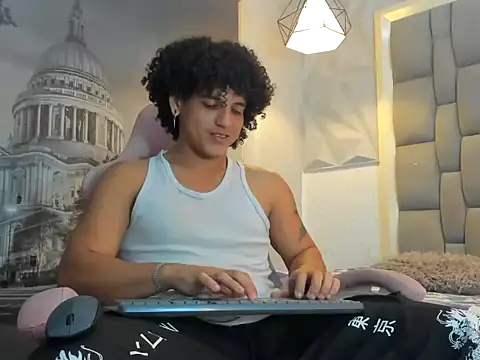 Xfire boy69 online show from November 1, 2025, 12:51 pm