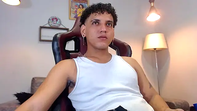 Xfire boy69 online show from November 21, 2025, 5:55 pm