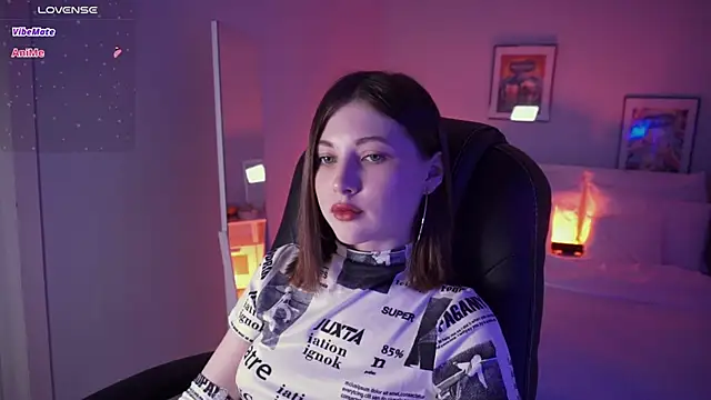 Snapshot of Kimmie_shine chatting on October 8, 2025, 12:03 pm Kimmie shine online show from October 8, 2025, 12:03 pm