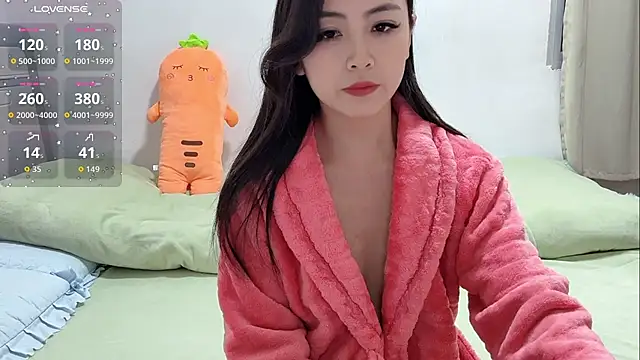 Yingbao-Baby online show from November 21, 2025, 2:49 pm