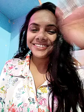 Snapshot of sofia-xy chatting on February 9, 2026, 10:30 am sofia-xy online show from February 9, 2026, 10:30 am