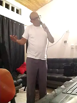 Snapshot of jorge406 chatting on October 31, 2025, 2:12 am jorge406 online show from October 31, 2025, 2:12 am