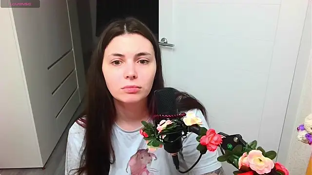 peachyness online show from April 16, 2026, 9:39 pm