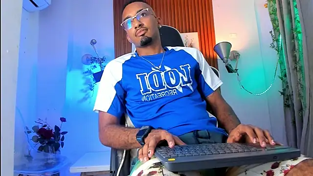 Darwin mayo online show from February 7, 2026, 6:22 pm