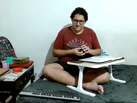 MeisanPaul online show from December 4, 2025, 12:31 am