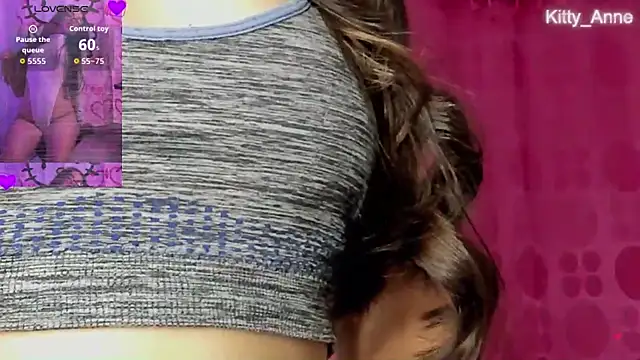 Snapshot of Kitty_Anne chatting on October 26, 2025, 9:48 am Kitty Anne online show from October 26, 2025, 9:48 am