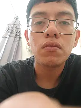 Snapshot of ELI_TICANTE chatting on September 20, 2025, 8:32 pm ELI TICANTE online show from September 20, 2025, 8:32 pm