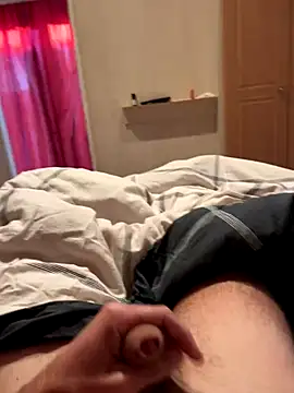 Snapshot of maxime3266 chatting on September 30, 2025, 6:18 am maxime3266 online show from September 30, 2025, 6:18 am