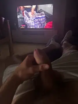 Snapshot of maxime3266 chatting on October 29, 2025, 9:05 pm maxime3266 online show from October 29, 2025, 9:05 pm