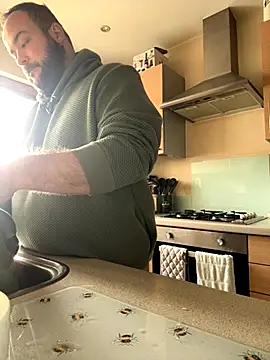 Snapshot of different-strokes chatting on October 27, 2025, 9:02 am different-strokes online show from October 27, 2025, 9:02 am