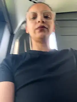 Snapshot of eli5566 chatting on October 28, 2025, 11:14 am eli5566 online show from October 28, 2025, 11:14 am