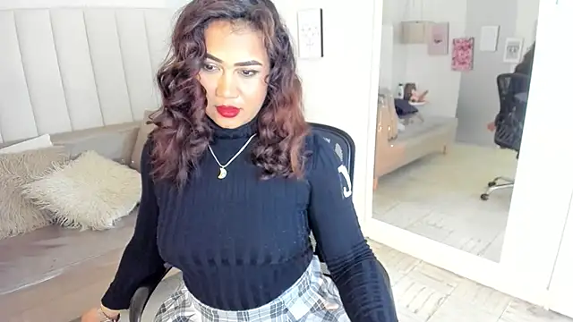veronica b07 online show from May 15, 2026, 2:57 pm