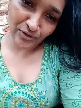 Snapshot of Hotty-couple063 chatting on October 30, 2025, 10:38 am Hotty-couple063 online show from October 30, 2025, 10:38 am