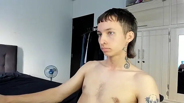 spacehumanz online show from January 14, 2026, 2:01 pm