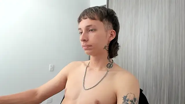 spacehumanz online show from February 19, 2026, 9:44 pm