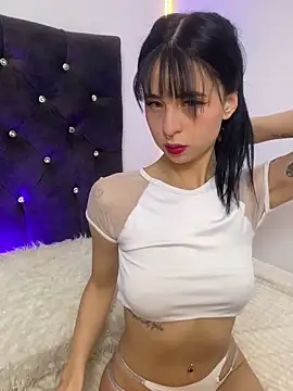 Snapshot of Lia__1 chatting on October 7, 2025, 12:35 pm Lia 1 online show from October 7, 2025, 12:35 pm