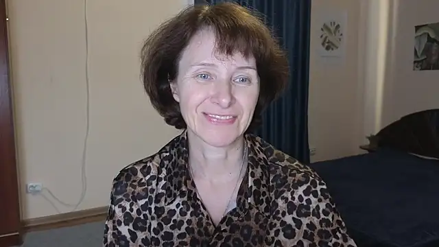 Snapshot of Lia_Tito chatting on November 15, 2025, 5:38 am Lia Tito online show from November 15, 2025, 5:38 am