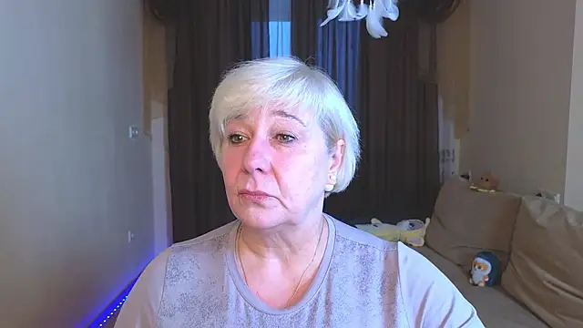 Milana Milky online show from November 21, 2025, 5:17 am