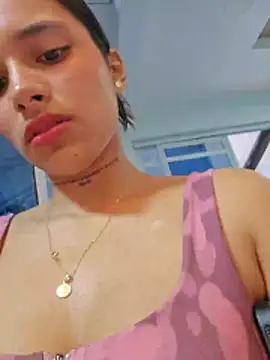 Lorena Mcfly online show from April 12, 2026, 12:10 pm