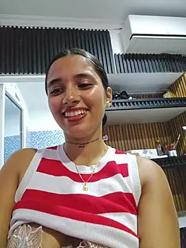 Lorena Mcfly online show from May 31, 2026, 11:39 am