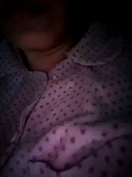 Miss-Lynda online show from November 27, 2025, 8:22 pm