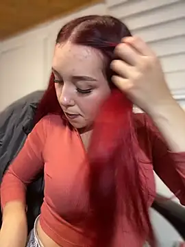 Snapshot of Karen18_boobs chatting on November 25, 2025, 1:49 am Karen18 boobs online show from November 25, 2025, 1:49 am