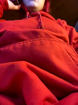 Snapshot of Karen18_boobs chatting on December 2, 2025, 3:01 am Karen18 boobs online show from December 2, 2025, 3:01 am